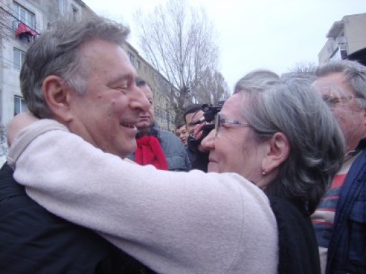 Mădălin Voicu a primit declaraţii de amor de la doamnele din Constanţa